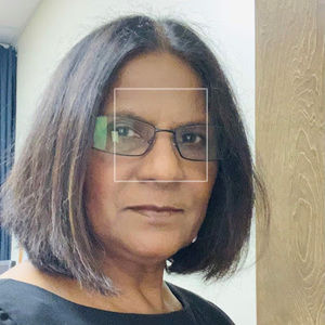 Meet your Posher, Julie